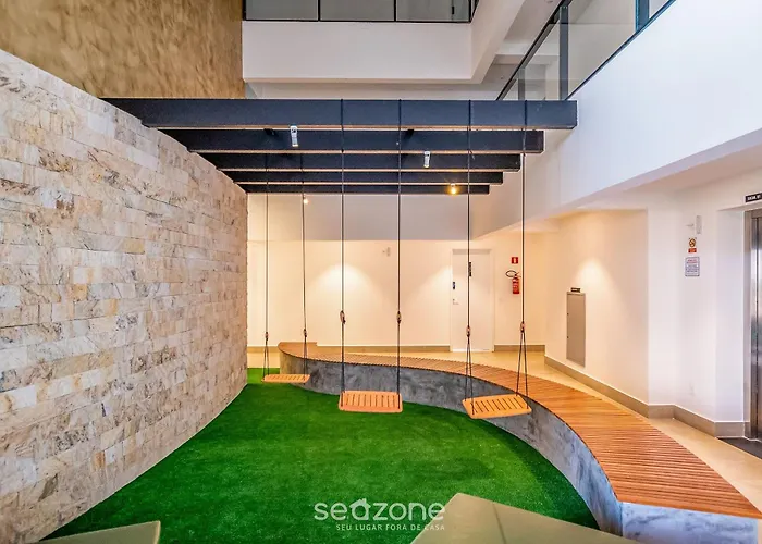 Lindos Aptos Com Piscina No Setor Oeste Idv
